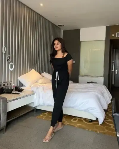 Call Girls Raja Annamalai Puram Cash On Delivery